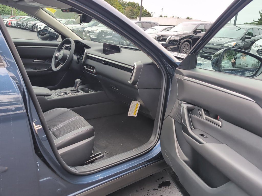New 2026 MAZDA CX-50 AWD 2.5 S w/ Preferred Pkg image 9