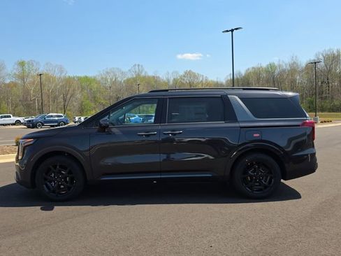 New 2026 Kia Carnival SX FWD image 2