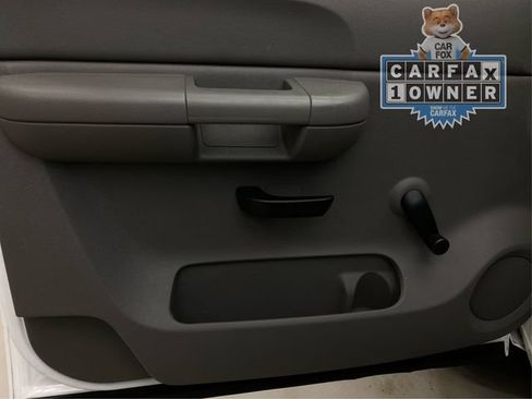 Used 2009 Chevrolet Silverado 2500 W/T AWD/4WD image 21