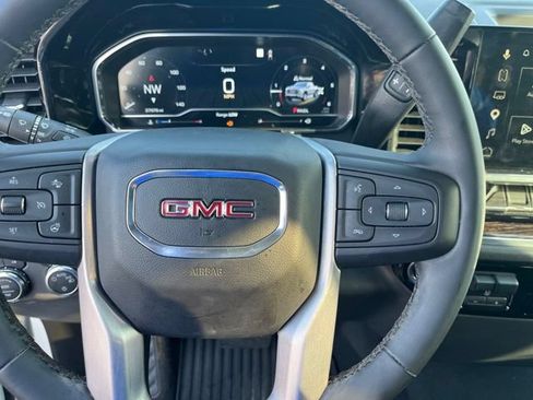 Used 2023 GMC Sierra 1500 SLE w/ Preferred Package AWD/4WD image 19
