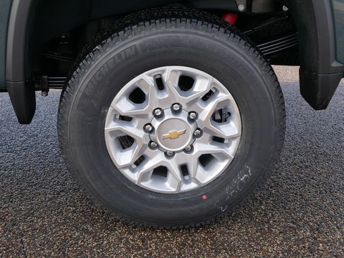 New 2026 Chevrolet Silverado 3500 LT w/ All Star Edition image 3