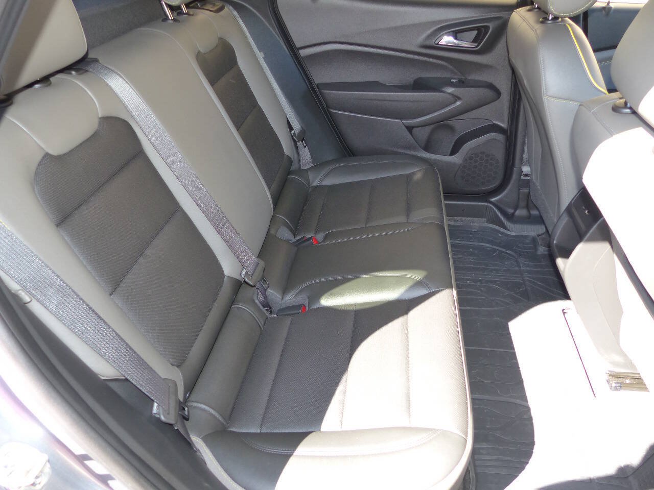 Used 2026 Chevrolet Trax ACTIV w/ Driver Confidence Package FWD image 36