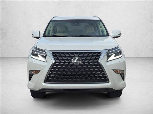 Used 2023 Lexus GX 460 Premium w/ Premium Package AWD/4WD image 2