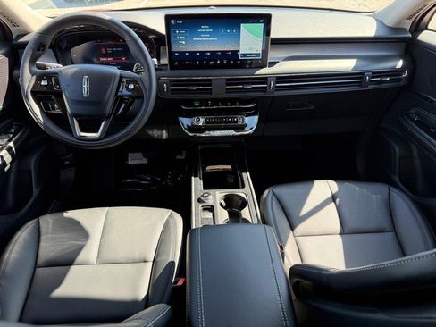 New 2026 Lincoln Corsair Premiere AWD/4WD image 6