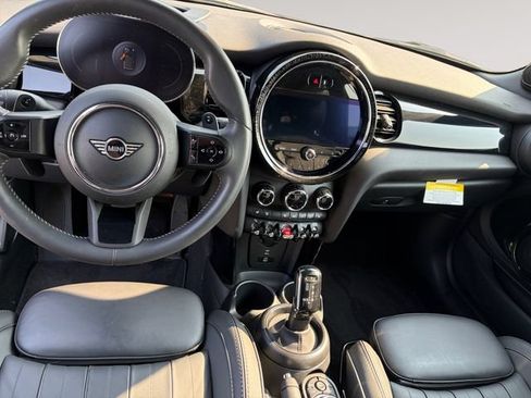 Used 2024 MINI Cooper S FWD image 10