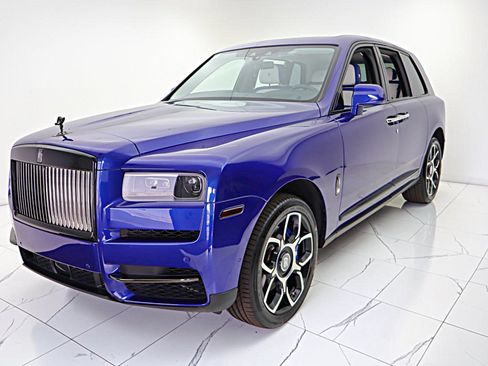 Used 2023 Rolls-Royce Cullinan Black Badge w/ Driver's Package AWD/4WD image 18