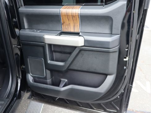 Used 2018 Ford F150 Lariat w/ Equipment Group 502A Luxury image 35