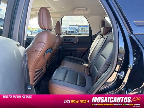 Used 2021 Ford Bronco Sport Outer Banks w/ Outer Banks Package AWD/4WD image 6