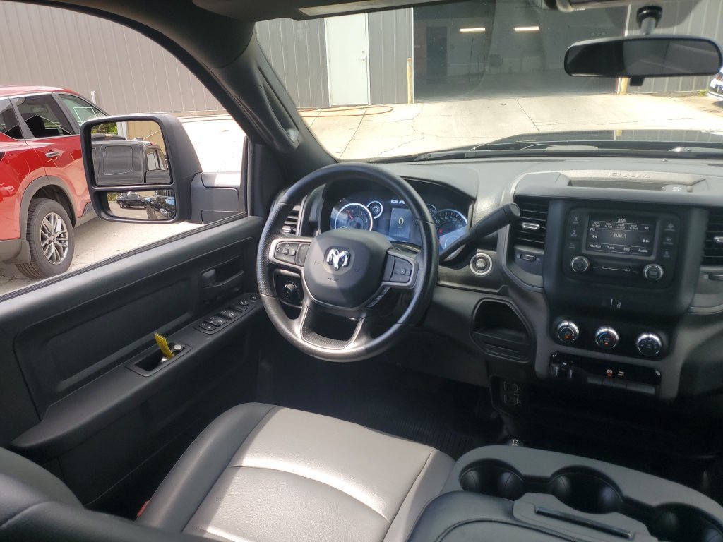 Used 2024 RAM 3500 Tradesman AWD/4WD image 24