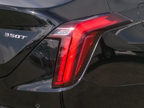 Used 2023 Cadillac CT4 Luxury w/ Sun And Sound Package RWD image 10