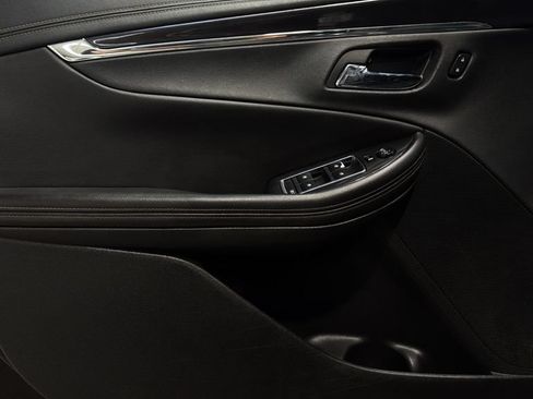 Used 2018 Chevrolet Impala Premier FWD image 20