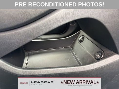 Used 2023 Hyundai Santa Fe SEL AWD/4WD image 12