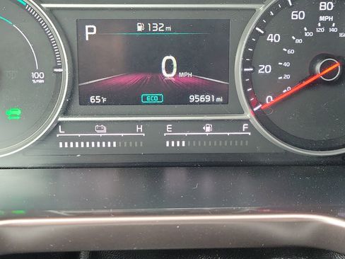 Used 2022 Kia Sorento S AWD/4WD image 24