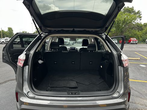 Used 2024 Ford Edge SEL AWD/4WD image 19