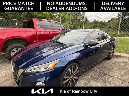 Used 2020 Nissan Altima 2.5 SR FWD image 4
