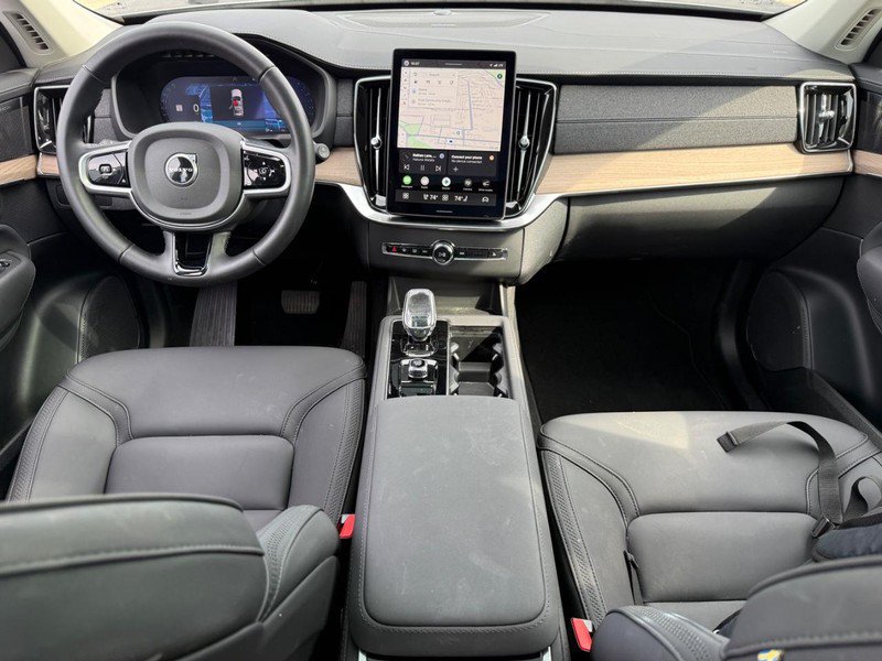 New 2026 Volvo XC90 B6 Plus w/ Protection Package Premier AWD/4WD image 6