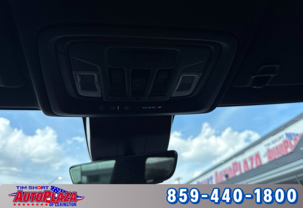 Used 2023 GMC Sierra 1500 AT4 w/ AT4 Premium Package AWD/4WD image 24