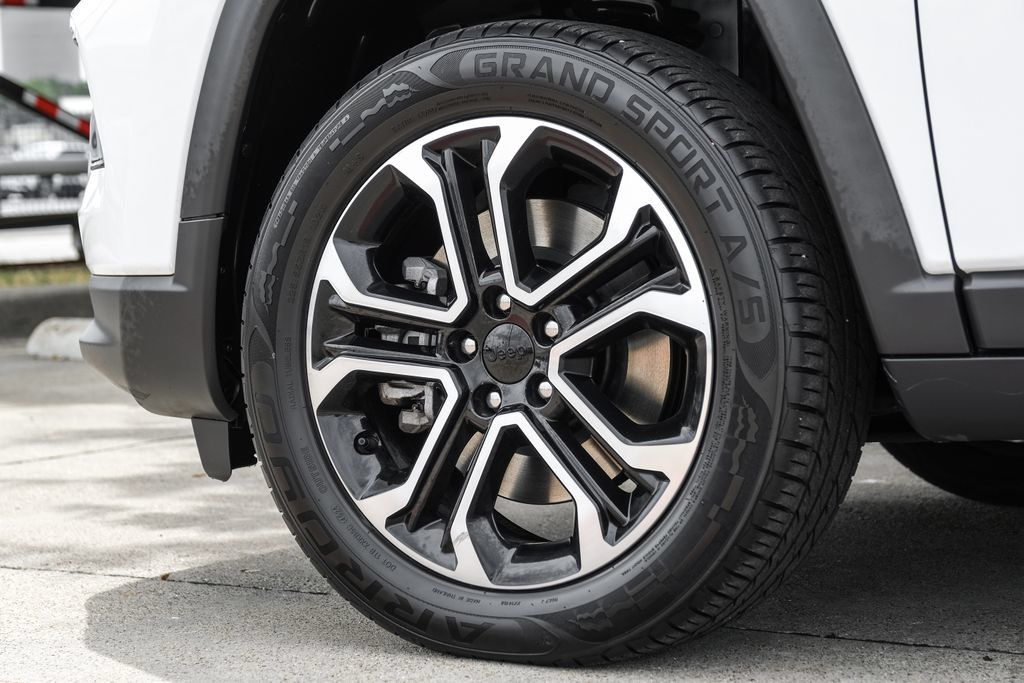 Used 2023 Jeep Compass Limited AWD/4WD image 66