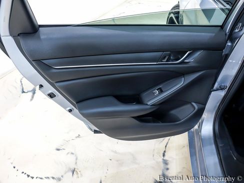 Used 2022 Honda Accord Sport image 25