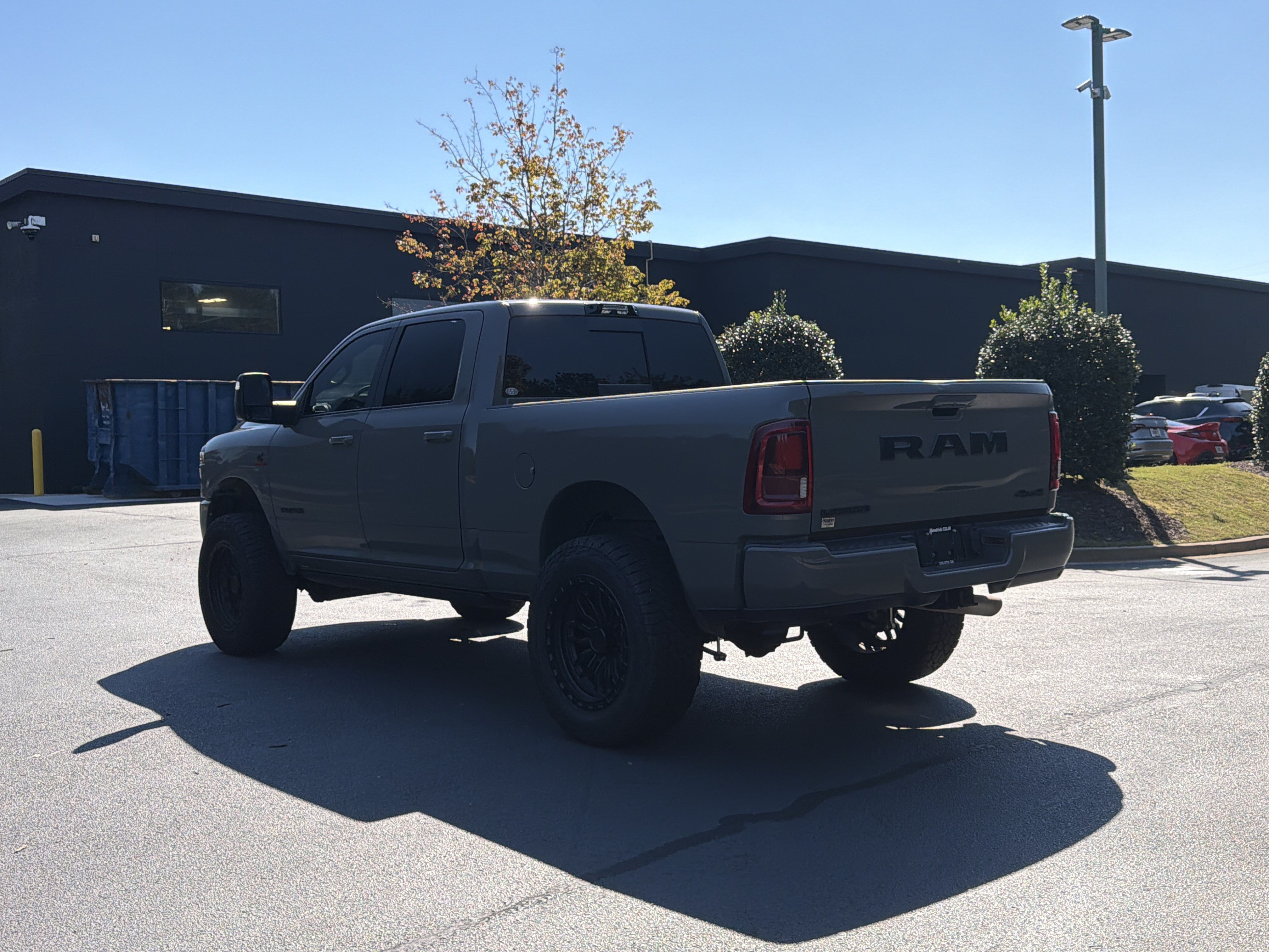 Used 2026 RAM 2500 Laramie AWD/4WD image 12