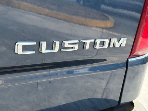 Used 2021 Chevrolet Silverado 1500 Custom image 10