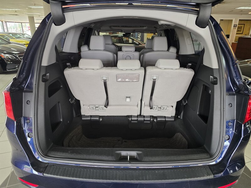 Used 2023 Honda Odyssey EX-L image 32