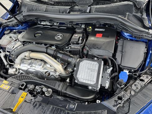 Used 2025 Mercedes-Benz GLA 250 image 5