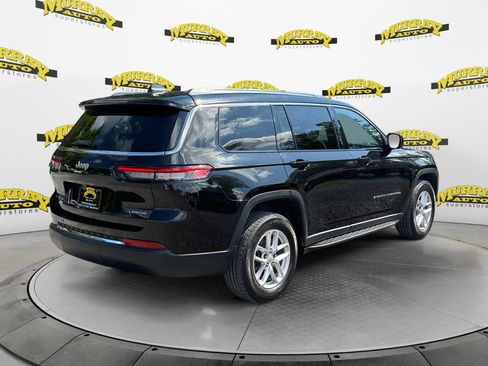 Used 2021 Jeep Grand Cherokee L Laredo w/ Luxury Tech Group I AWD/4WD image 5