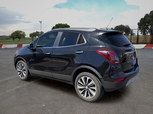 Used 2022 Buick Encore Preferred w/ Safety Package AWD/4WD image 4