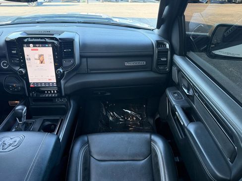 Used 2022 RAM 1500 Laramie AWD/4WD image 22