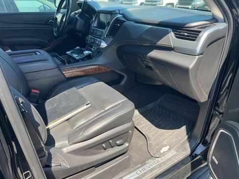 Used 2019 Chevrolet Tahoe Premier AWD/4WD image 23