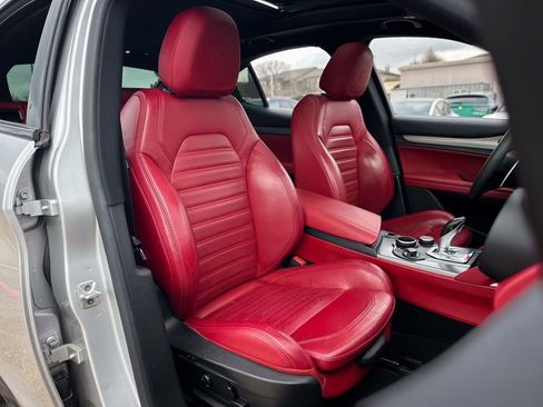 Used 2019 Alfa Romeo Stelvio Ti Sport w/ Quick Order Package 22S Sport image 25