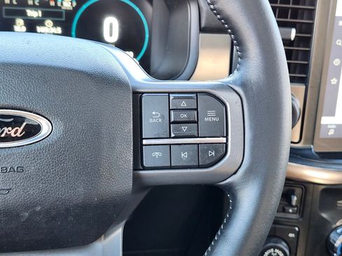 Used 2022 Ford F150 Lariat w/ Equipment Group 502A High image 31