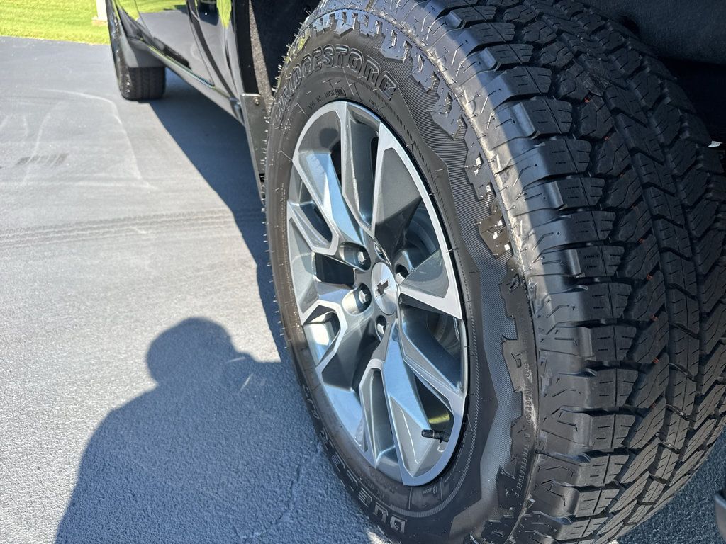 New 2026 Chevrolet Silverado 1500 RST w/ All Star Edition Plus AWD/4WD image 9