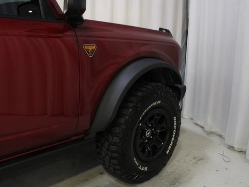 Used 2025 Ford Bronco Badlands AWD/4WD image 25