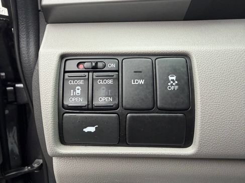 Used 2014 Honda Odyssey EX-L image 30