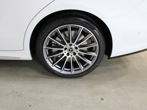 New 2026 Mercedes-Benz S 500 4MATIC image 8