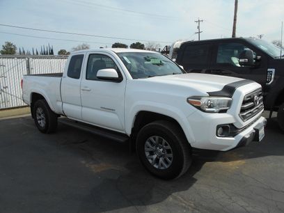 Used 2017 Toyota Tacoma Cloth
