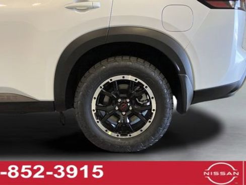 New 2026 Nissan Pathfinder Rock Creek w/ Rock Creek Premium Package AWD/4WD image 22
