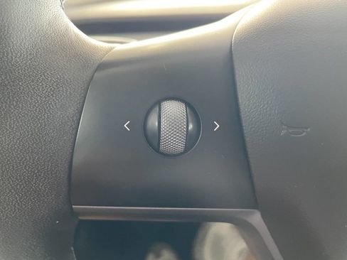 Used 2022 Tesla Model 3 image 35