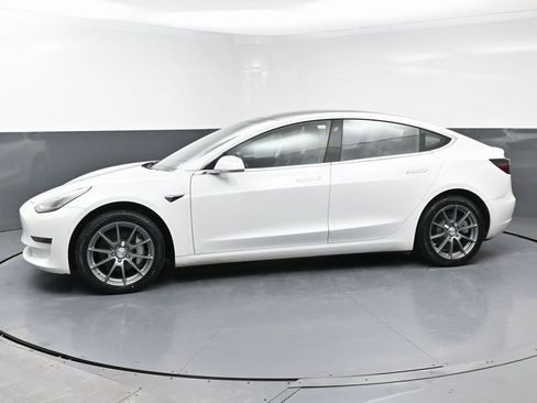 Used 2018 Tesla Model 3 Long Range image 5