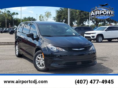 New 2026 Chrysler Voyager LX