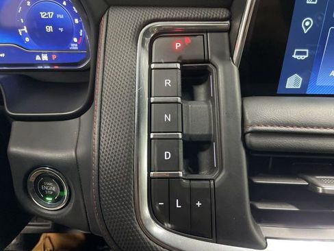 Used 2023 Chevrolet Suburban RST w/ Luxury Package AWD/4WD image 20