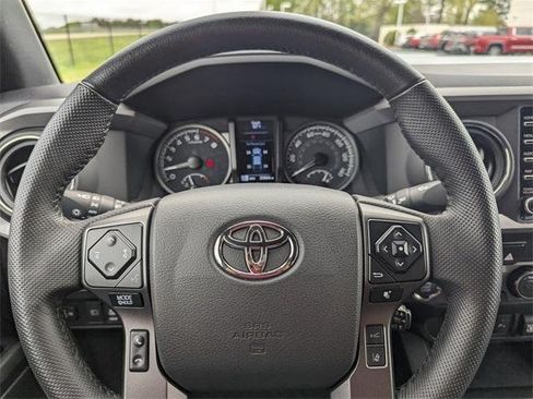 Certified 2023 Toyota Tacoma TRD Sport w/ Advanced Technology Package AWD/4WD image 20