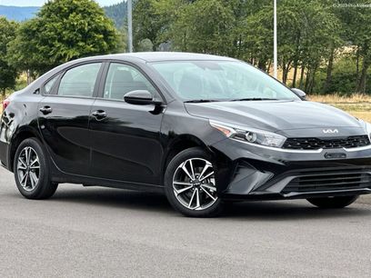Used 2024 Kia Forte LXS
