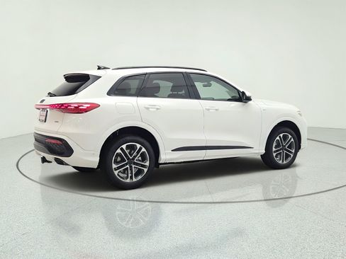 New 2026 Audi Q5 2.0T AWD/4WD image 5