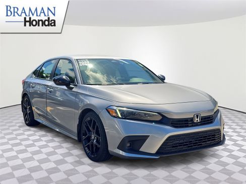 Certified 2022 Honda Civic Sport image 2