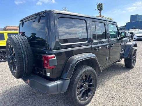 Used 2024 Jeep Wrangler Unlimited Sahara AWD/4WD image 5