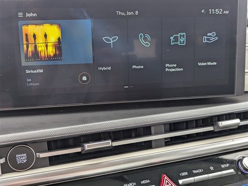 Certified 2025 Hyundai Santa Fe SEL image 6