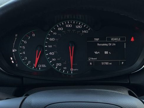 Used 2022 Chevrolet Trax LT w/ LT Convenience Package image 15